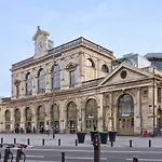 Lille Train Station: Equipped Studio